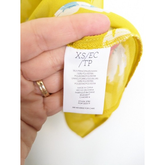CABI Floral Top Womens Size XS Yellow Sleeveless Chiffon Sheer Ruffle Flowy - Picture 9 of 9